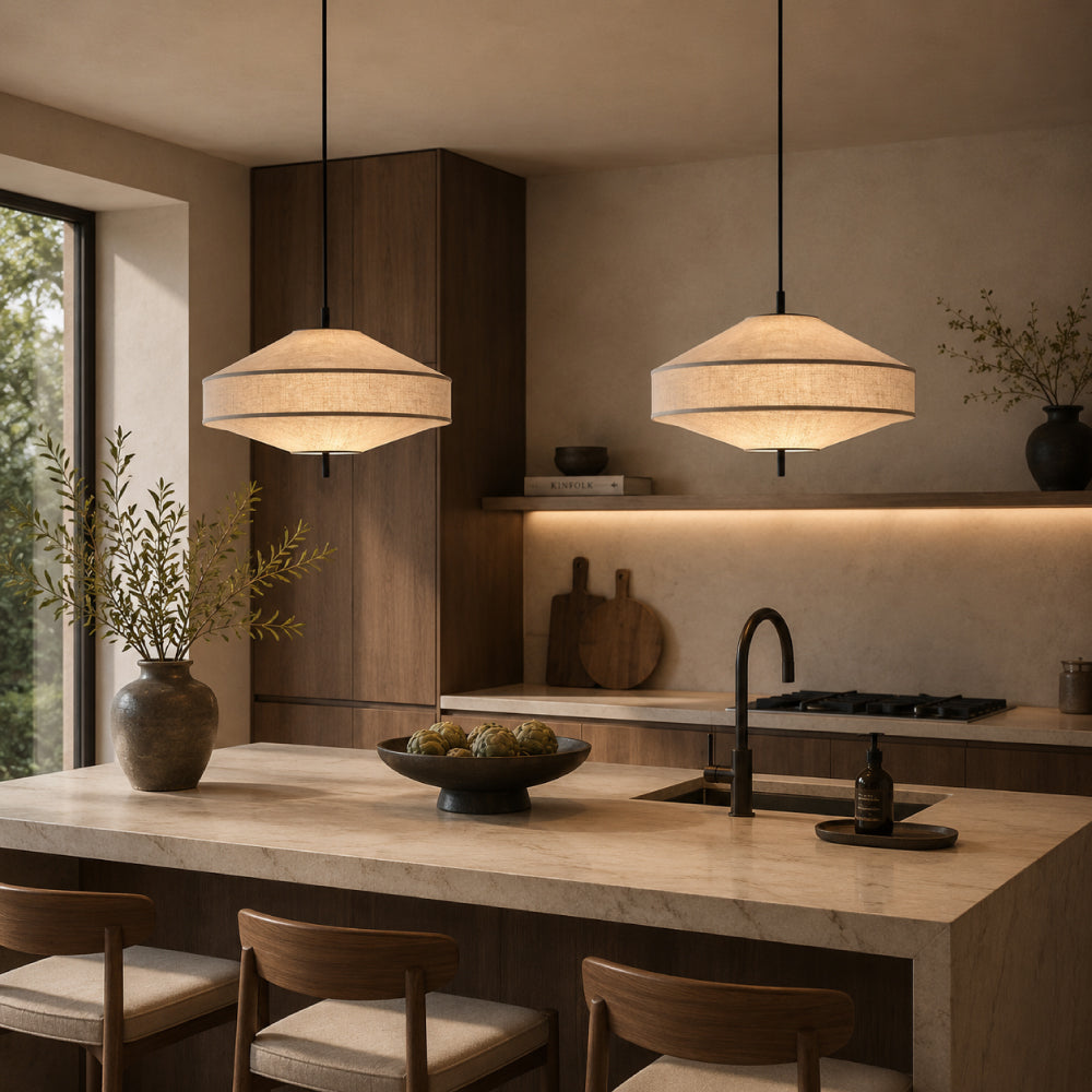 Arkitektonisk Pendel Lampe i Hør - Skulpturelt Pagodedesign med Blødt Ambient Lys 3
