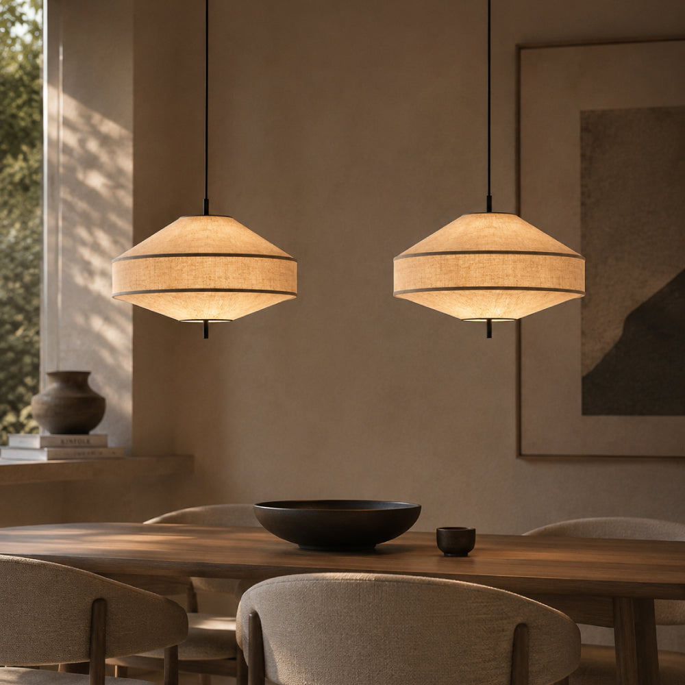 Arkitektonisk Pendel Lampe i Hør - Skulpturelt Pagodedesign med Blødt Ambient Lys 4
