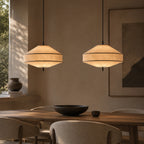 Arkitektonisk Pendel Lampe i Hør - Skulpturelt Pagodedesign med Blødt Ambient Lys 4
