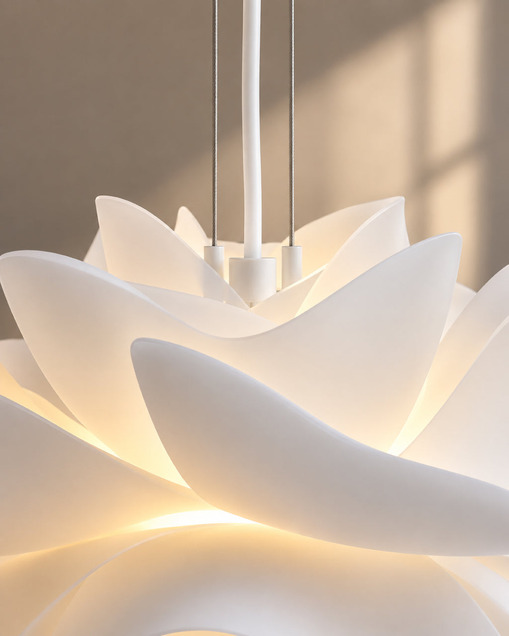 Blomstformet Pendel Lampe – Lotusinspireret Akryldesign til Spisebord og Soveværelse 9
