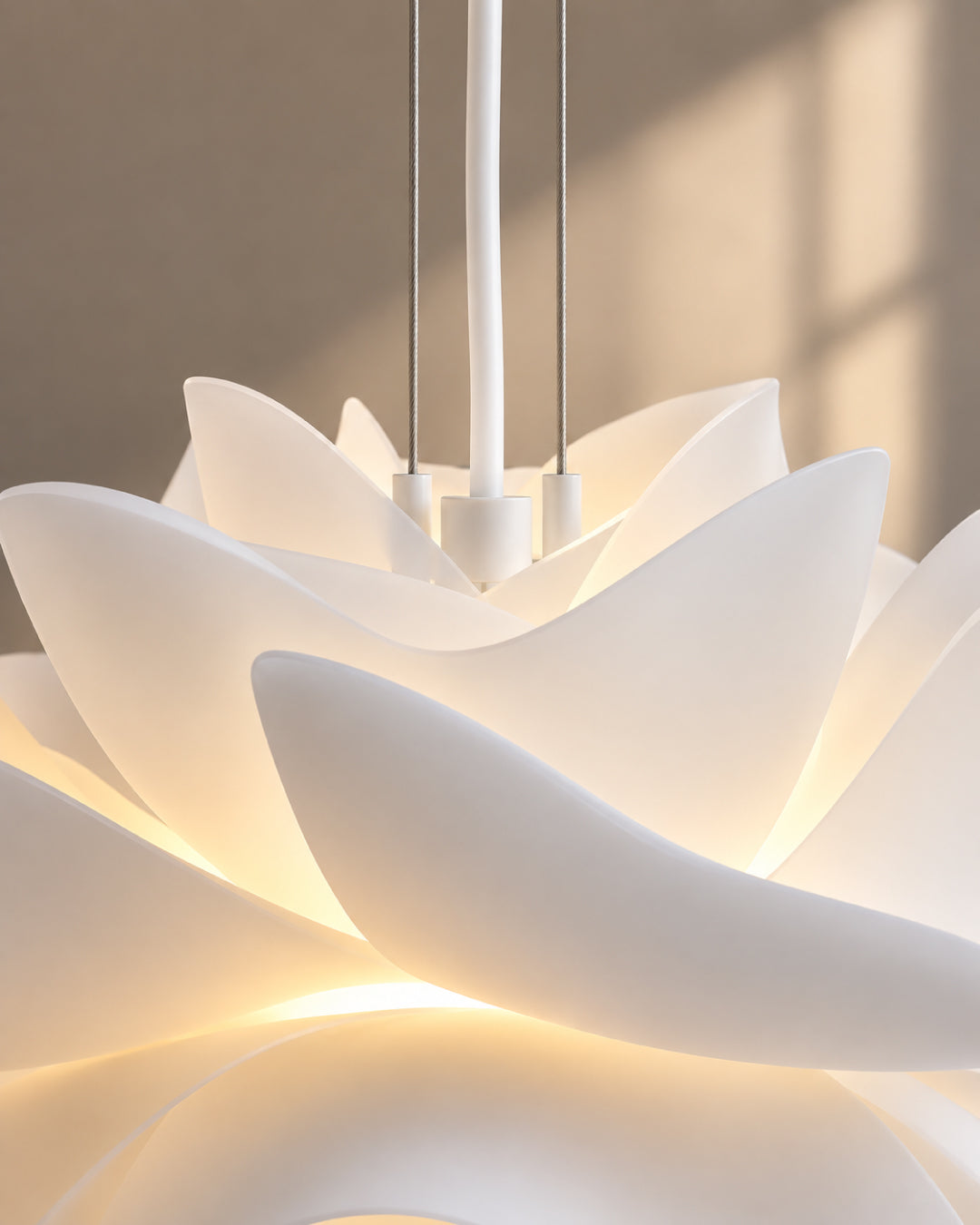 Blomstformet Pendel Lampe – Lotusinspireret Akryldesign til Spisebord og Soveværelse 9