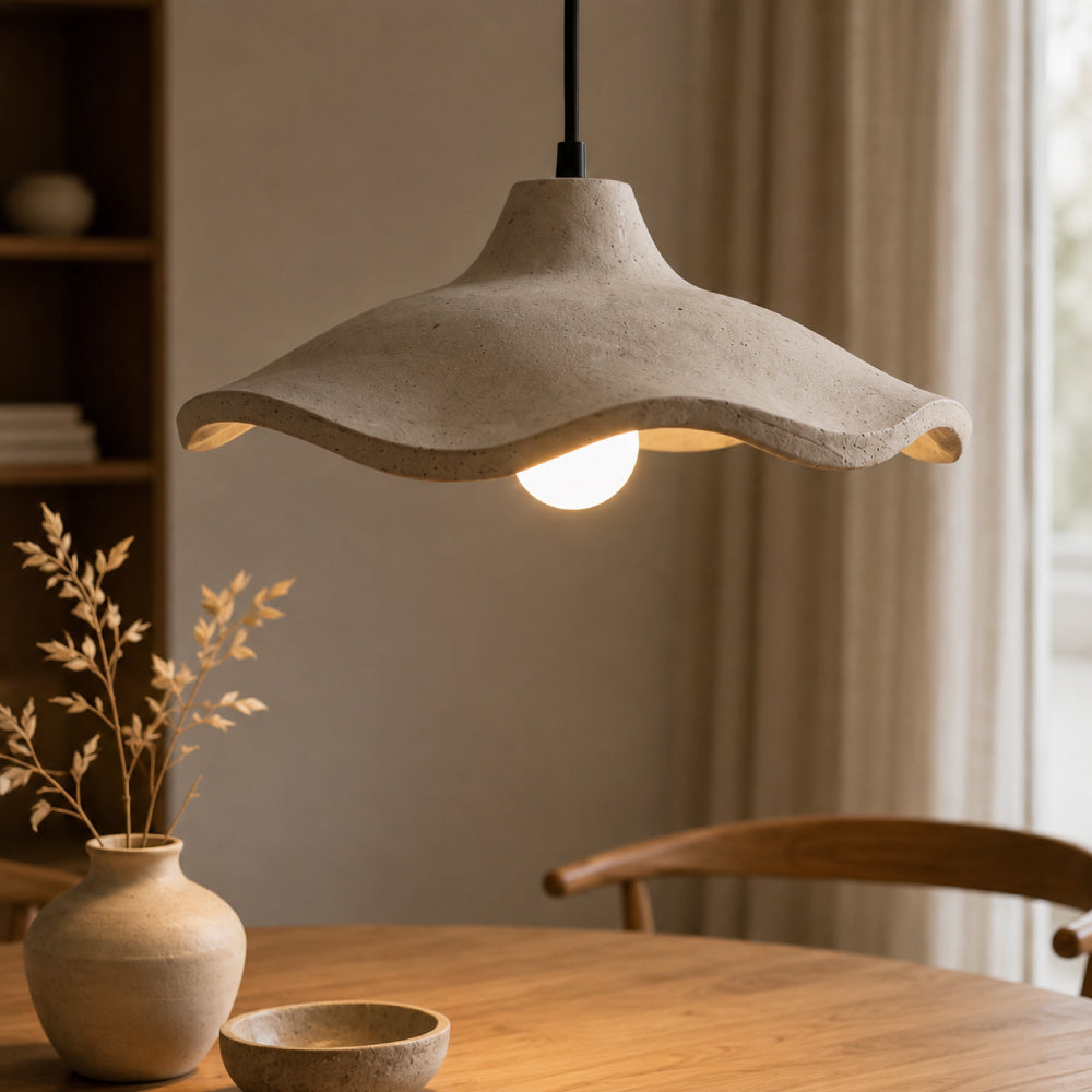 Bølgeformet Pendel Lampe - Sandfarvet Travertin med Organisk Design til Spisebord 2
