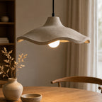 Bølgeformet Pendel Lampe - Sandfarvet Travertin med Organisk Design til Spisebord 2
