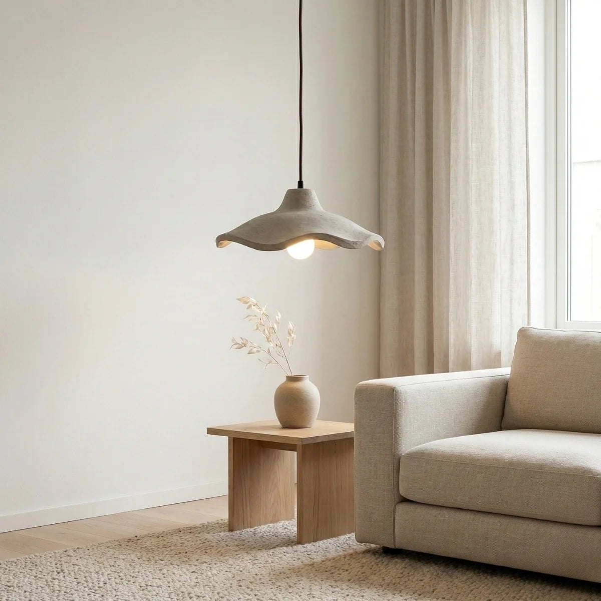 Bølgeformet Pendel Lampe - Sandfarvet Travertin med Organisk Design til Spisebord 3
