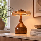 Bordlampe i Træ – Ravfarvet Glasskærm med Justerbar Lysstyrke 10