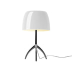Bordlampe med Kuppelformet Skærm - Elegant Trebenet Stel 16