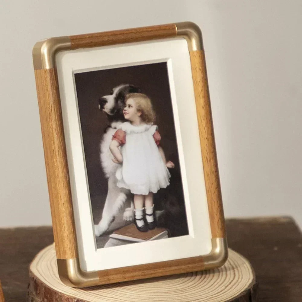 Bordpladefotoramme i Massivt Træ og Messing – Vintage Design til Fotos 1