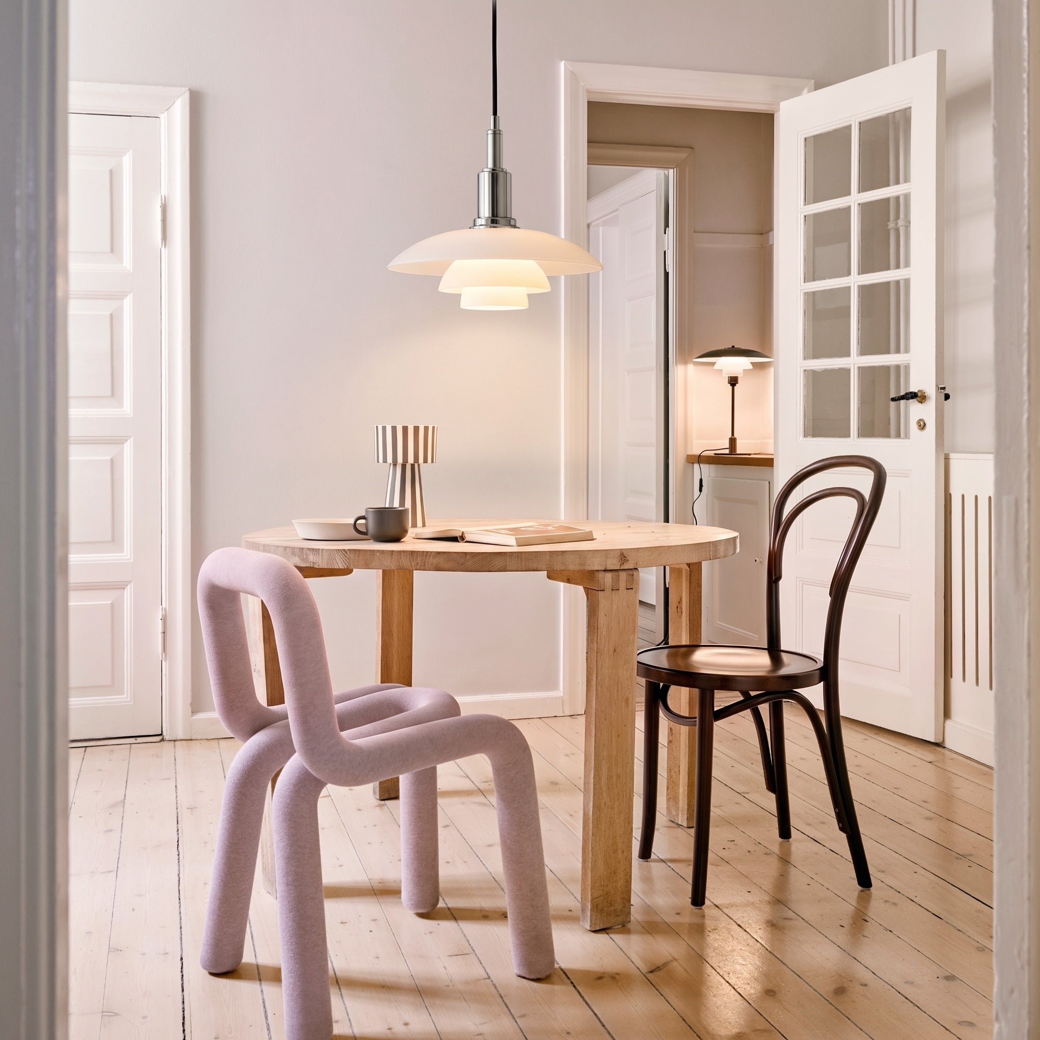 Dansk Design Pendel Lampe - Justerbar Belysning i Glas og Metal 5