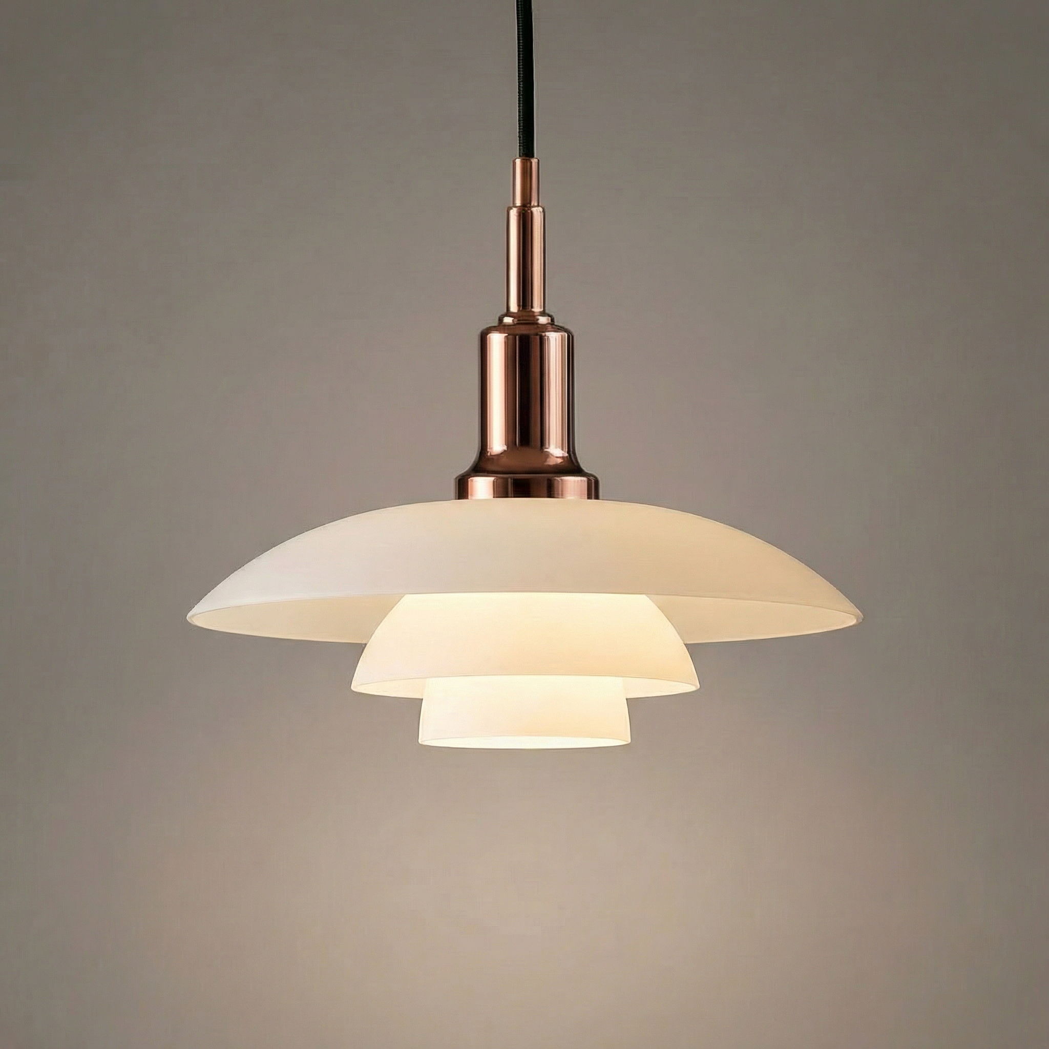 Dansk Design Pendel Lampe - Justerbar Belysning i Glas og Metal 8