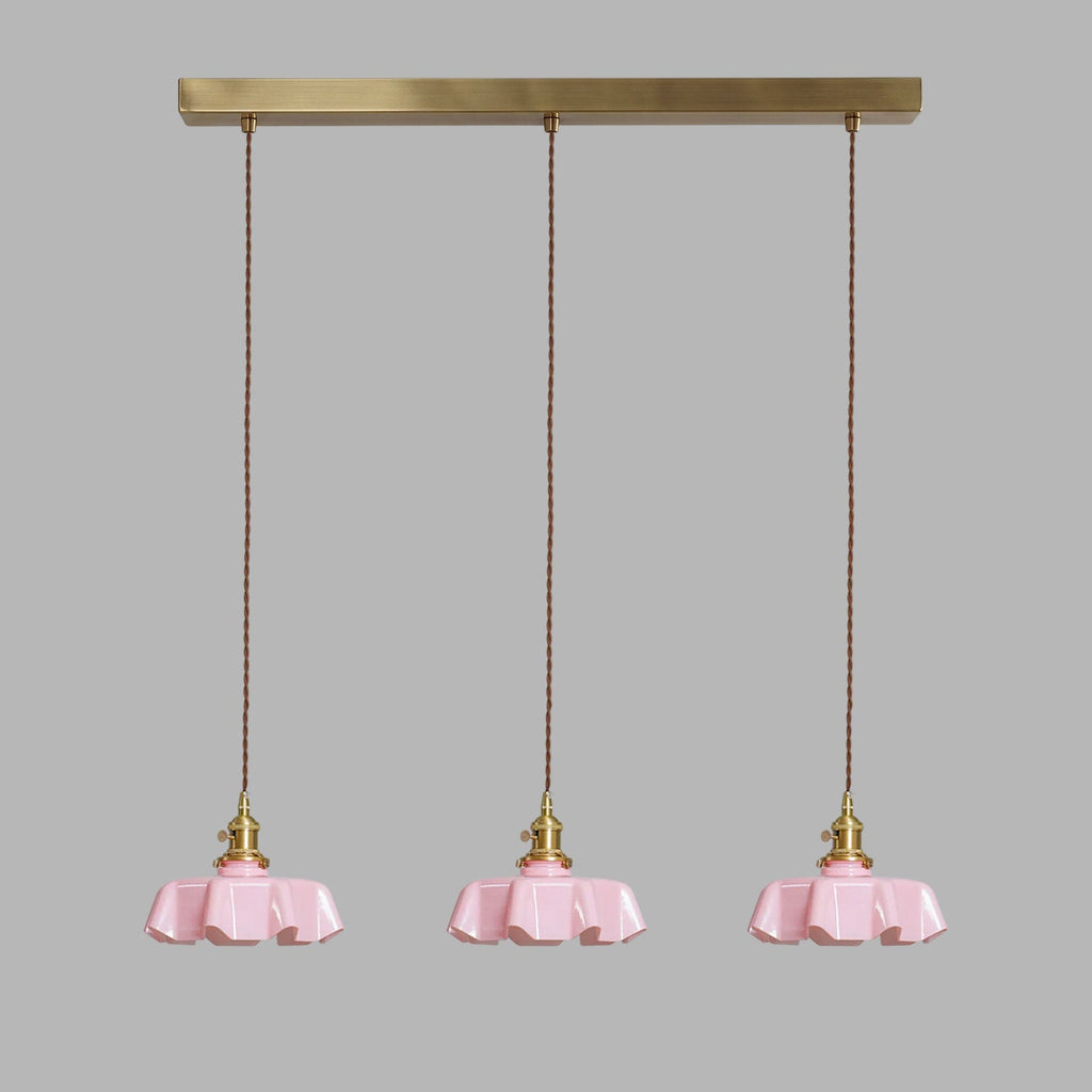 Fransk Loftlampe i Metal – Dekorativ Blomsterdesign til Elegant Belysning 9