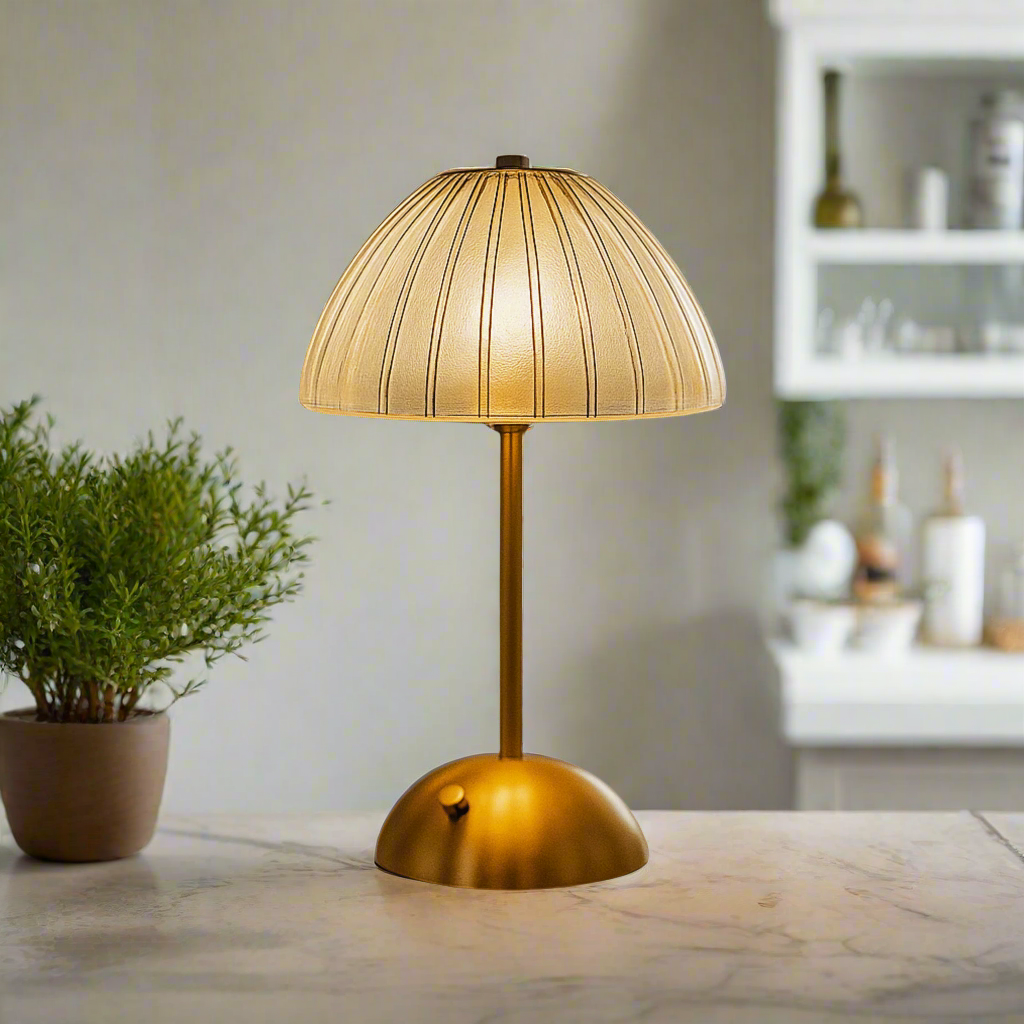 Genopladelig Bordlampe Uden Ledning – Elegant Krystalskærm med Touch-Dæmpning 3