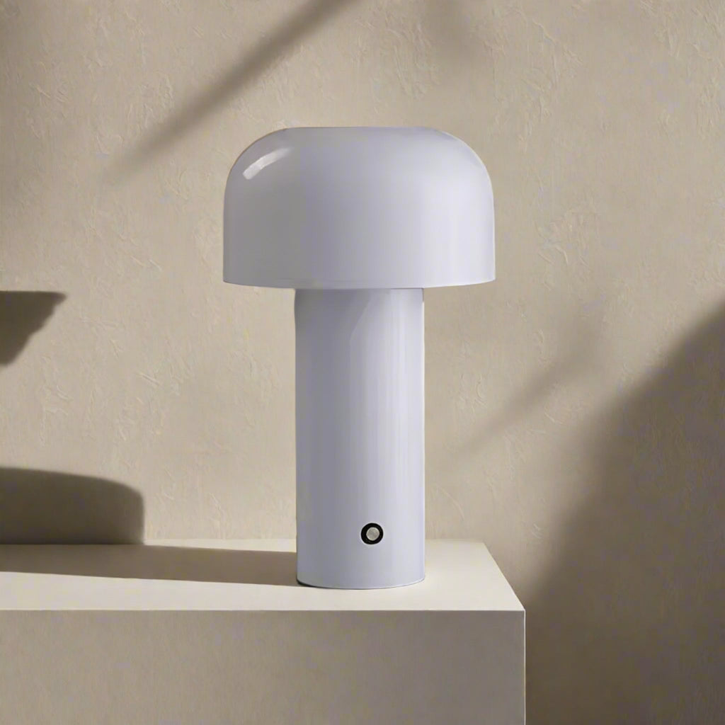 Genopladelig Bordlampe Uden Ledning – Trefarvet Lys og Touch-Dæmpning 1