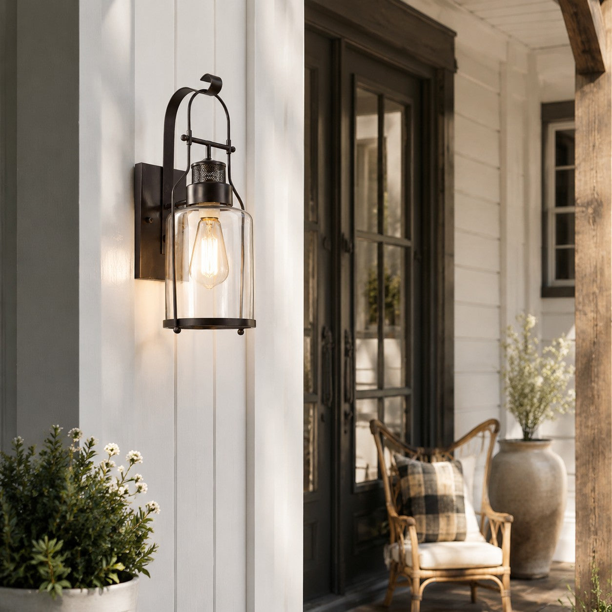 Industriel Væglampe i Metal - Udendørslampe med Glaskrukke 4