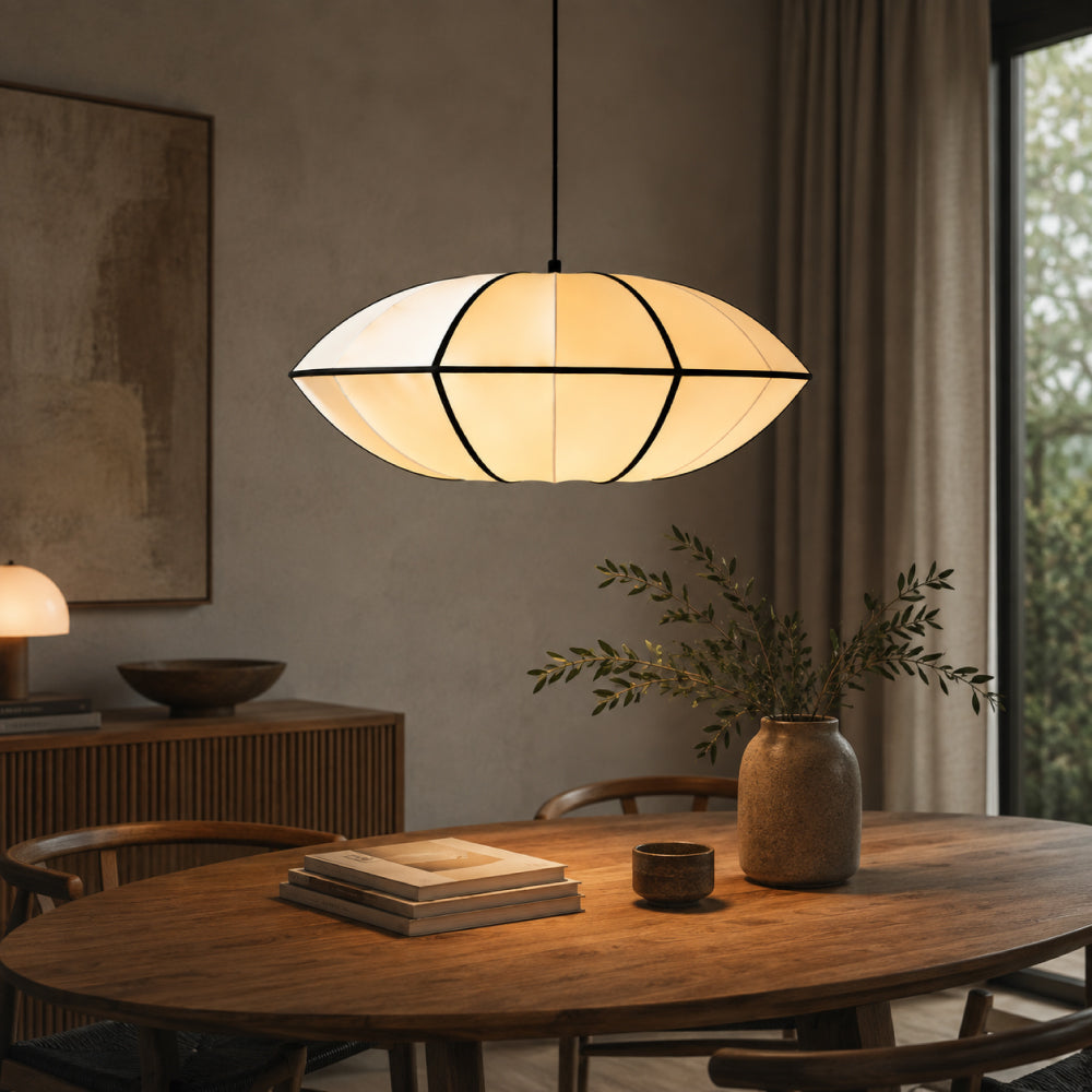Japandi Pendel Lampe - Oval Stofskærm med Sort Ramme 2
