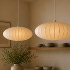 Japandi Pendel Lampe i Silke - Plisseret Oval Silhuet 1
