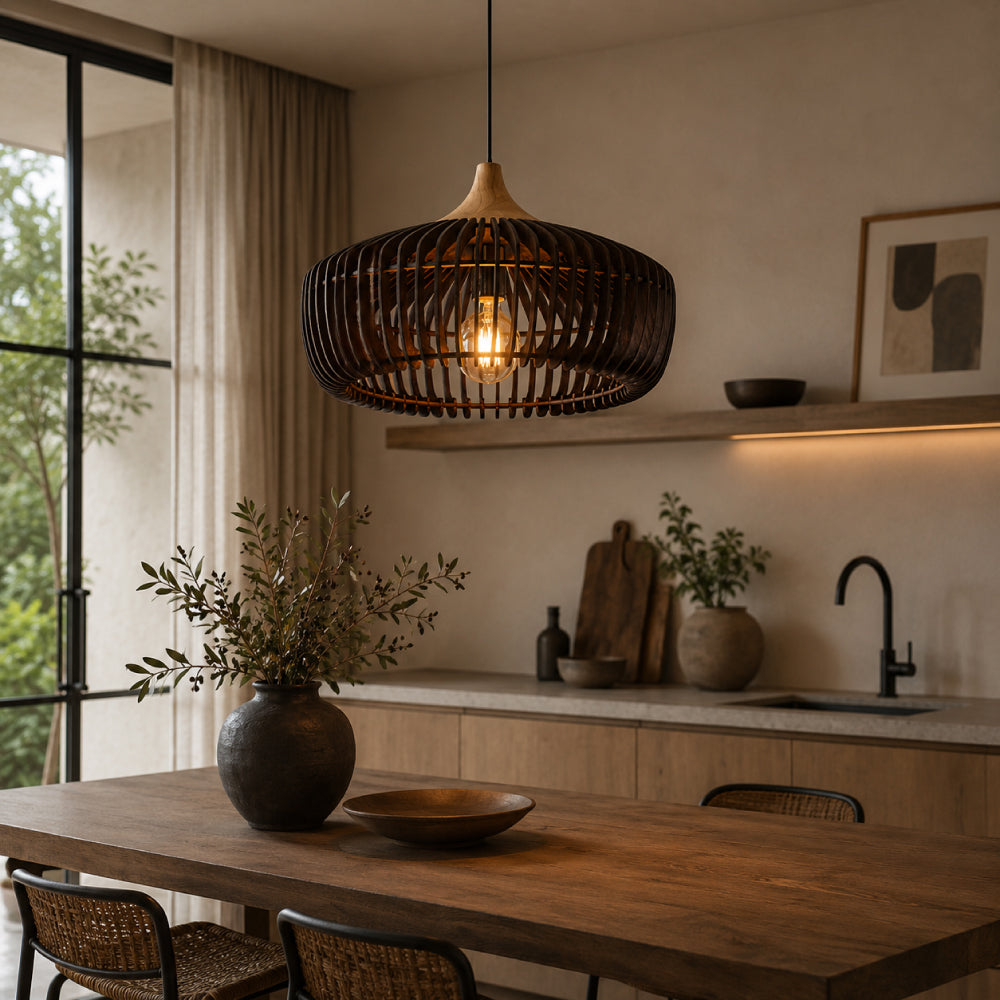 Japandi Pendel Lampe i Træ - Kuppelformet Design med Blødt Gult Lys 10