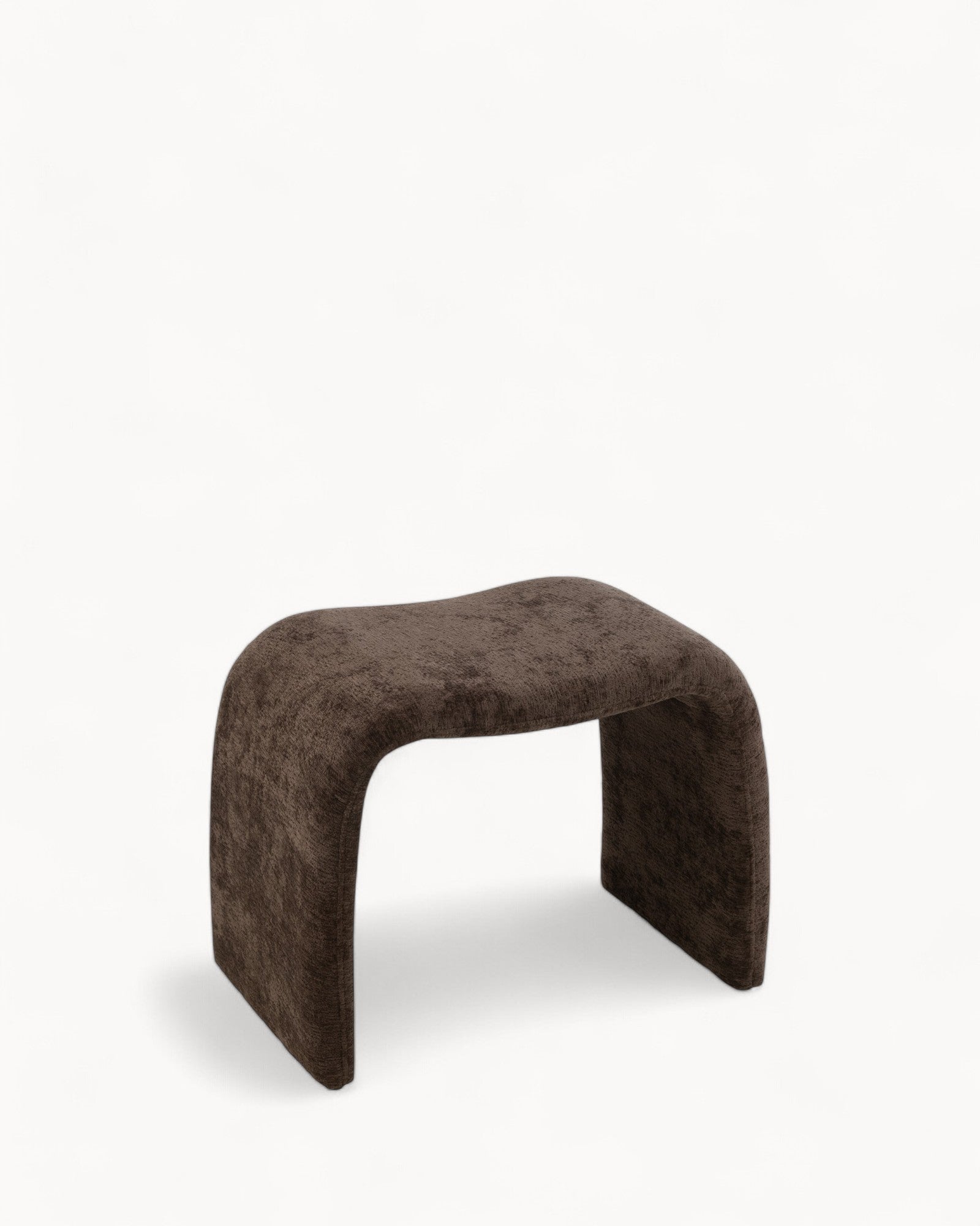 Juno Skammel | Mørkebrunt Tekstil, Komfortabel Design, 47 cm Høj 1