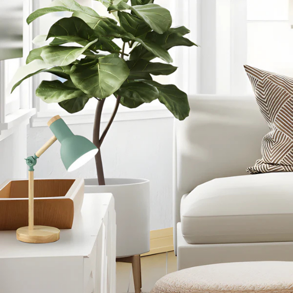 Justerbar Bordlampe i Træ og Metal – Moderne Design med Fleksibel Belysning 2