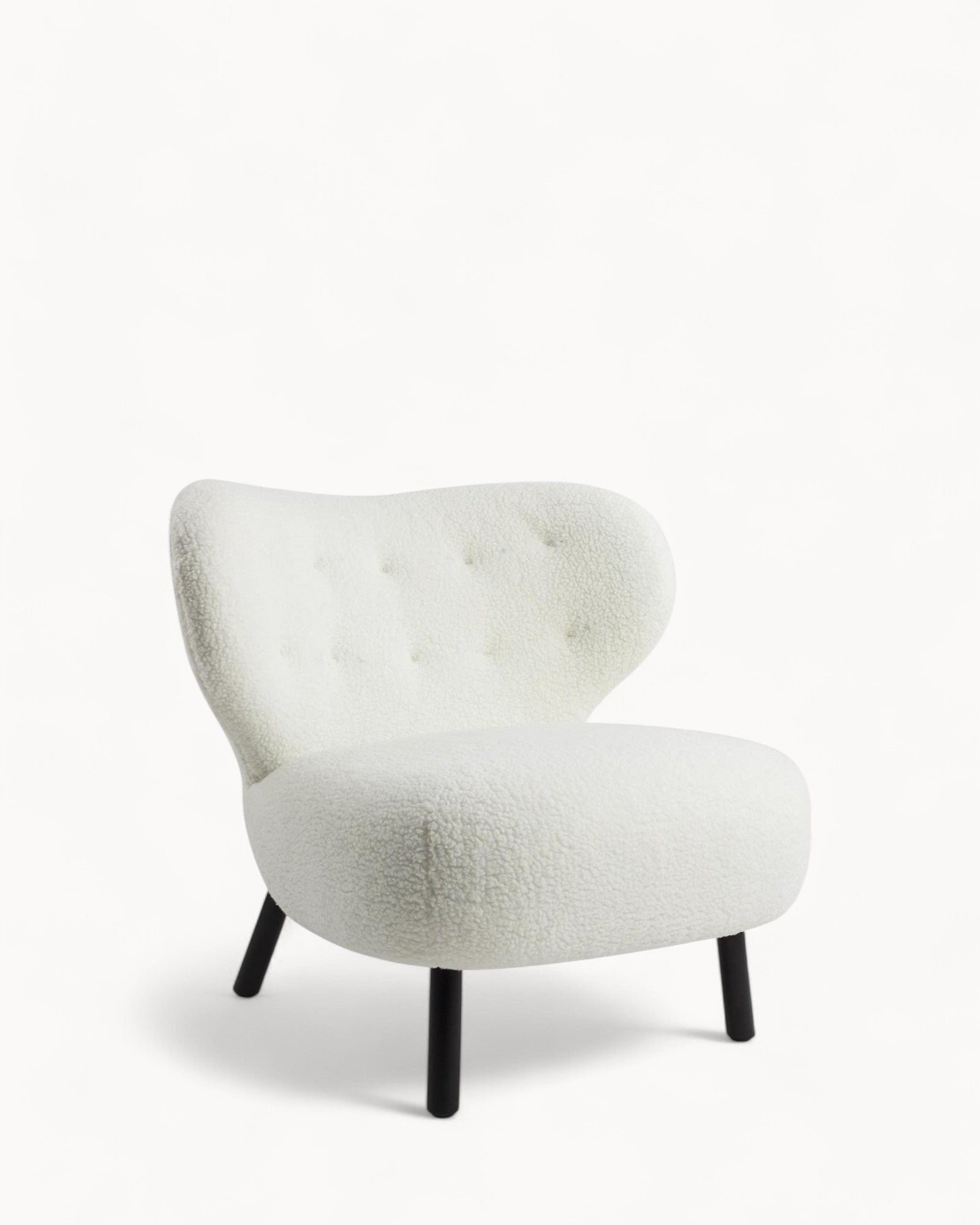 Kita Vintage Lænestol | Blød Uldpolstring, Elegant Design 0