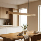 Lang Pendel over Spisebord – Lineær LED Pendellampe i Massivt Træ, Fyr eller Valnød, 80 eller 120 cm, 3 Lysfarver