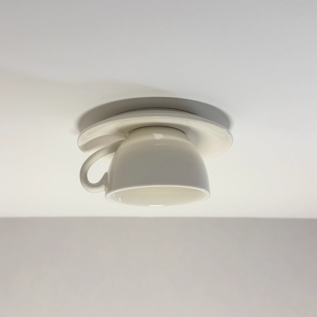 Loftslampe i Keramik – Unikt og Charmerende Kaffekopdesign 10