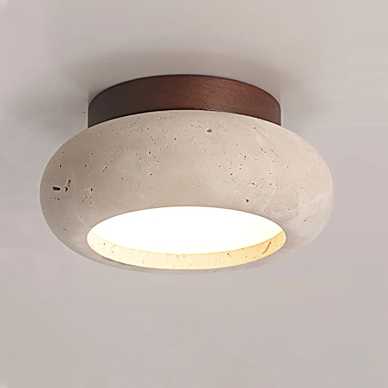 Loftslampe i Travertin med Valnøddetaljer til Gang og Stue 8