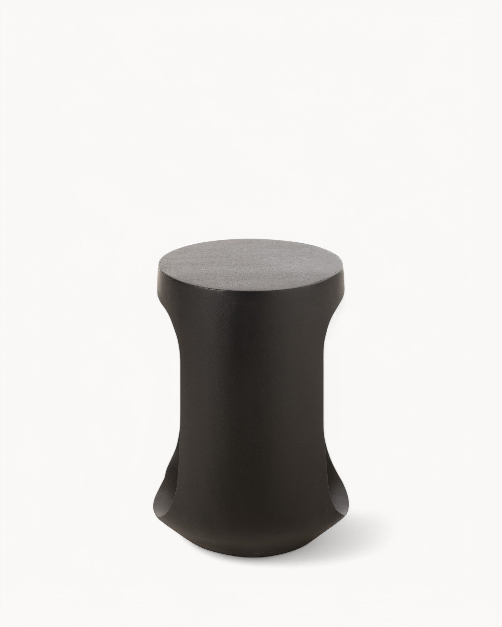 Mango Sidebord | Massivt Mangotræ, Elegant Sort Finish, Kompakt Design 2