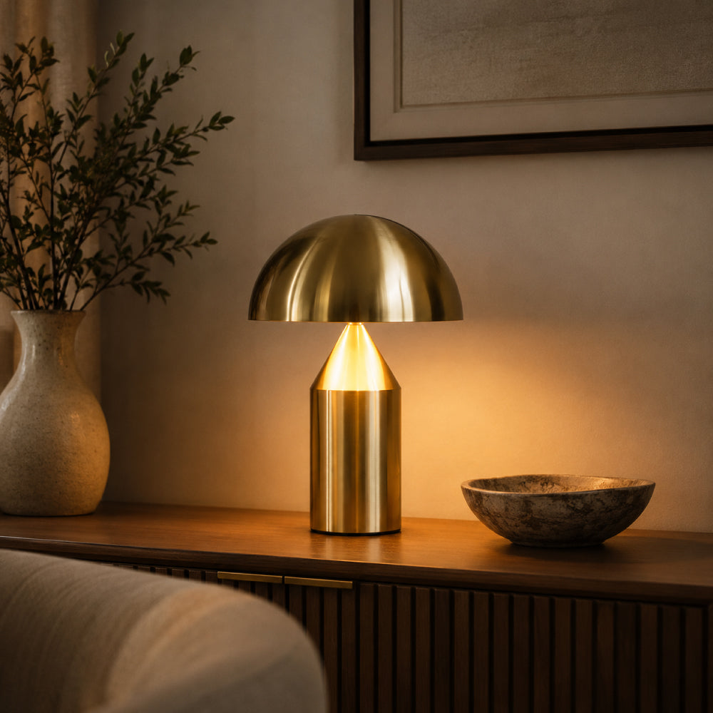 Minimalistisk Bordlampe - Kuppelformet Skærm med Skulpturel Silhuet 0
