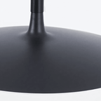 Minimalistisk Hængelampe til Spisebord - Bred Metalskærm med Svævende Design 10