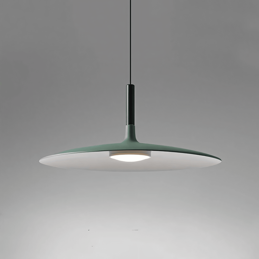 Minimalistisk Hængelampe til Spisebord - Bred Metalskærm med Svævende Design 11