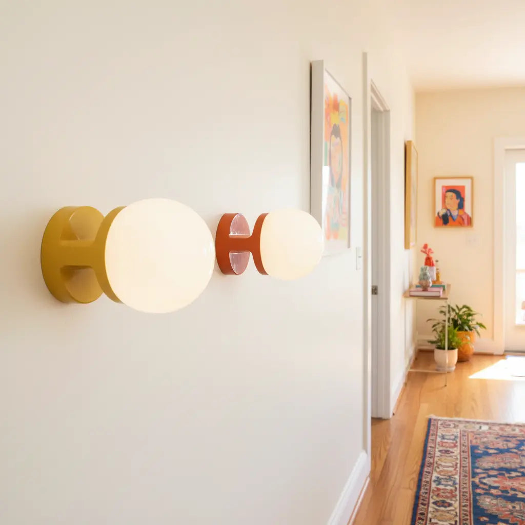 Minimalistisk Keramisk Væglampe – Farverigt Design til Stilfuld Belysning 2