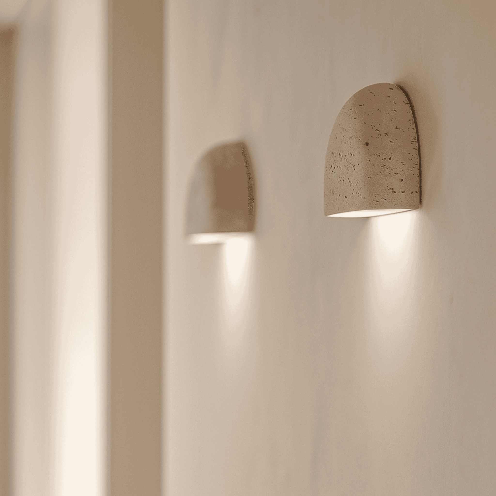 Minimalistisk Travertin Væglampe – Unikt Design med Beroligende Lys 3