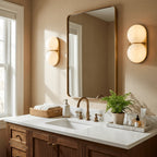 Moderne Glasvæglampe med To Kugleformede Skærme – Elegant Belysning 3