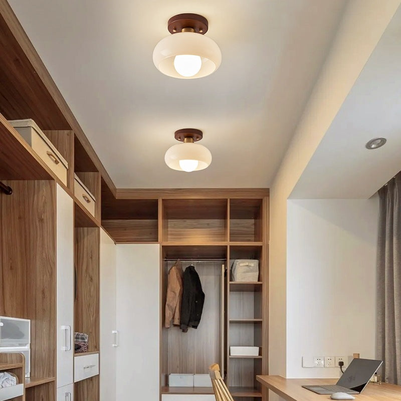 Moderne Loftlampe Bauhaus – Cremefarvet Glas med Metalbund 3