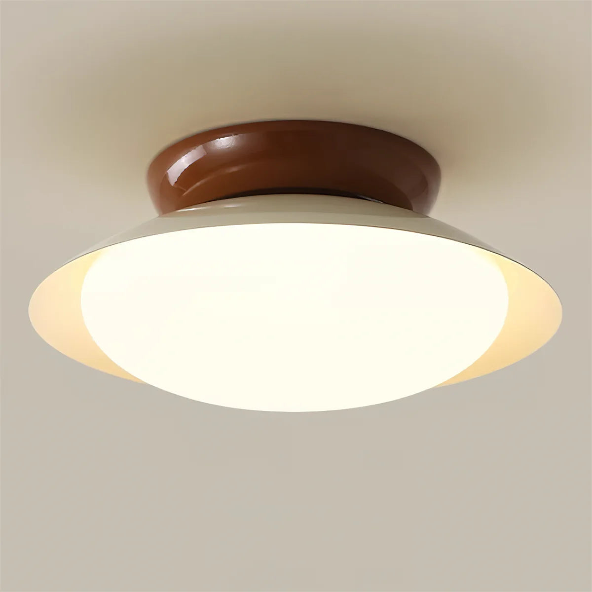 Moderne Loftlampe med Frostet Kuppel – Elegant Belysning til Stilfuld Indretning 7