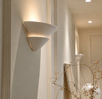 Moderne Væglampe i Gips - Elegant Lysdesign 2
