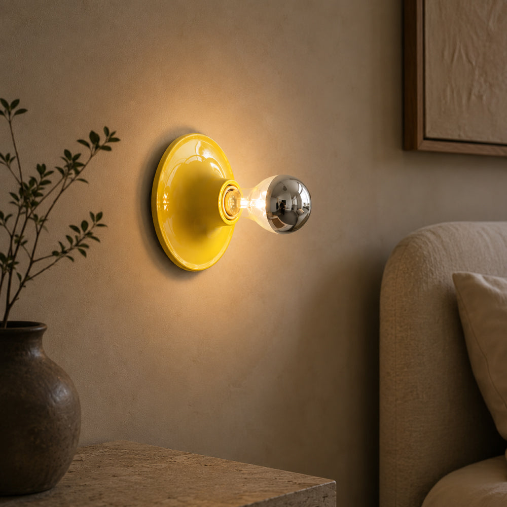 Moderne Væglampe i Lakeret Jern – Integreret LED med Farverig Finish 6