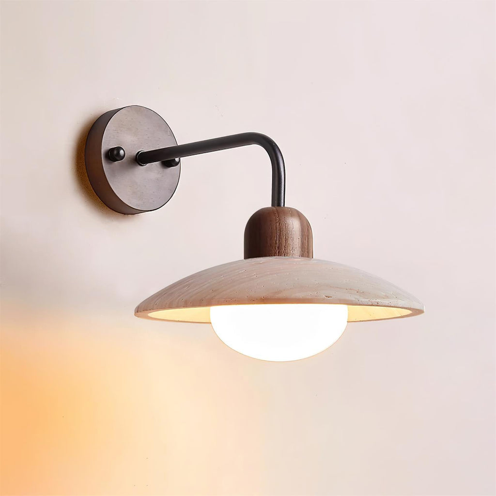 Moderne Væglampe med Varm Belysning – Tidløst Design til Vægmontering 1