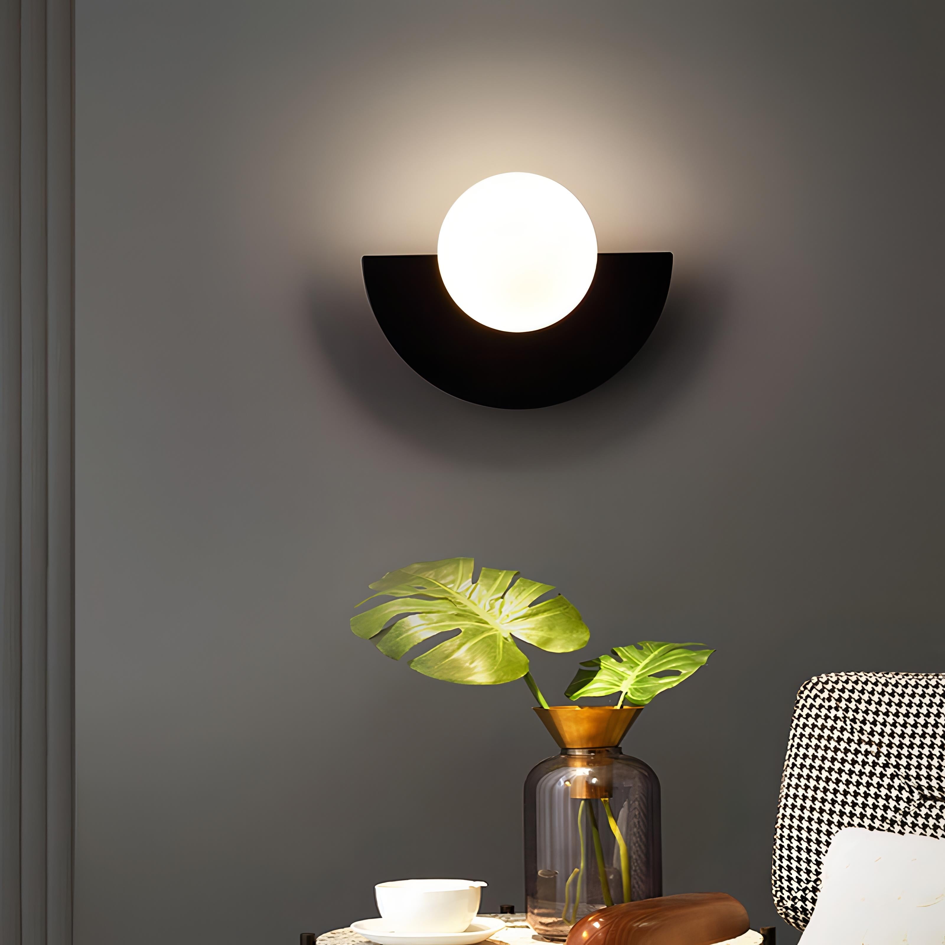 Nordic LED Væglampe - Halvrund Minimalistisk Design 9
