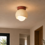 Nordisk Loftlampe i Glas - Opalglaskugle med Halvrund Skærm 0
