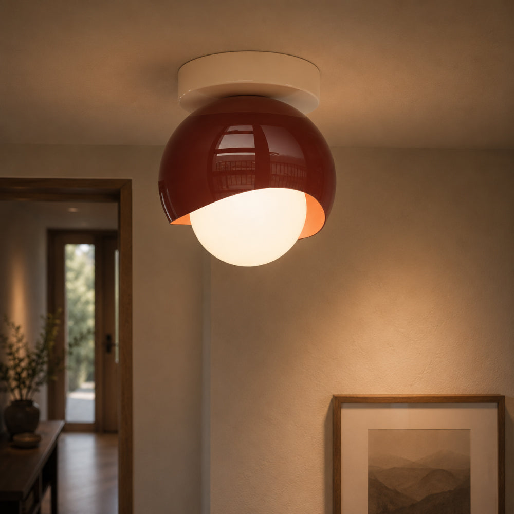 Nordisk Loftlampe i Glas - Opalglaskugle med Halvrund Skærm 2
