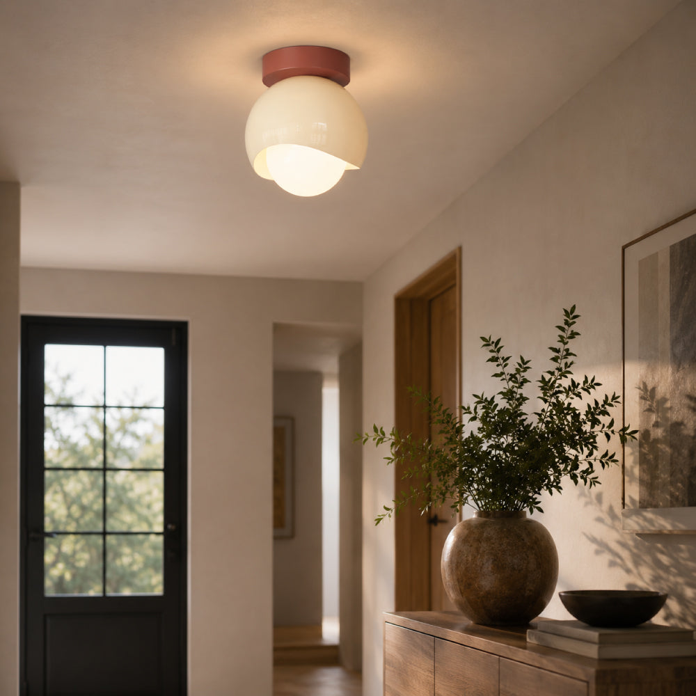 Nordisk Loftlampe i Glas - Opalglaskugle med Halvrund Skærm 3
