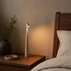 Nordisk Minimalistisk LED Bordlampe – Trådløs og Dæmpbar Design 12