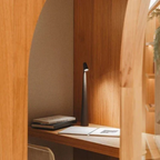 Nordisk Minimalistisk LED Bordlampe – Trådløs og Dæmpbar Design 6