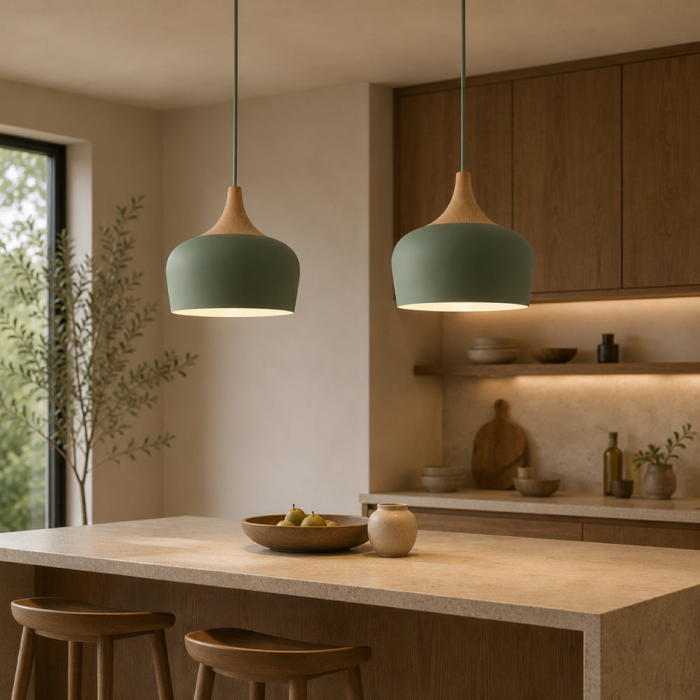 Nordisk Pendel Lampe i Træ - Pastelfarvet Kuppelskærm 9
