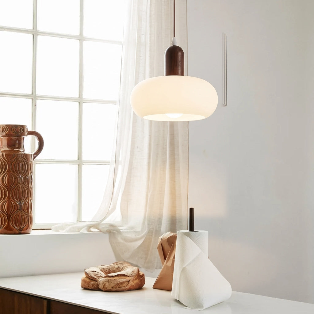 Nordisk Pendellampe i Creme - Justerbar Højde i Træ og Glas 4