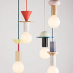 Pendel Lampe i Asketræ - Geometrisk Design med Justerbare Farver 3