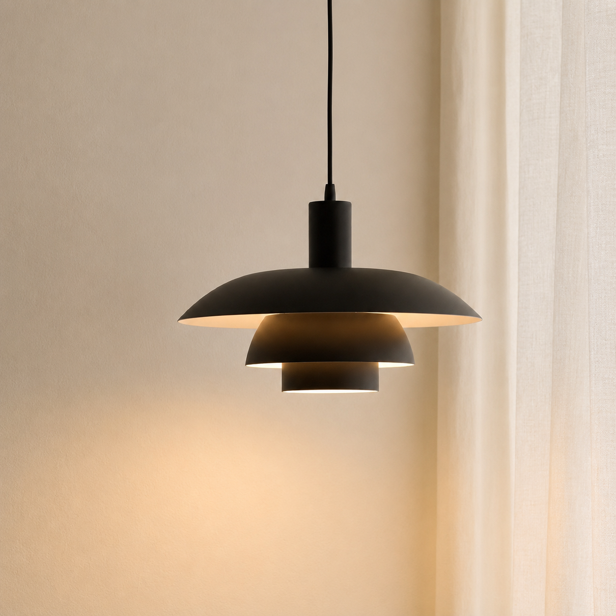 Pendel Lampe i Dansk Stil - Minimalistisk Metal Design 0