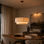 Pendel Lampe i Hør - Skulpturelt Lagdesign med Elegant Bronzefinish 2
