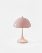 Retro Bordlampe - Ikonisk Design med Dæmpbar Funktion og Trådløs 4